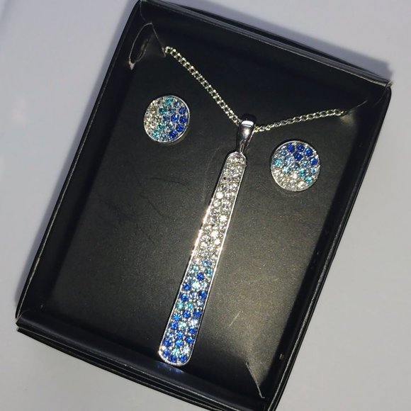 COPY - Avon Blue Ombre Pave Necklace and earrings set NEW - Picture 2 of 4